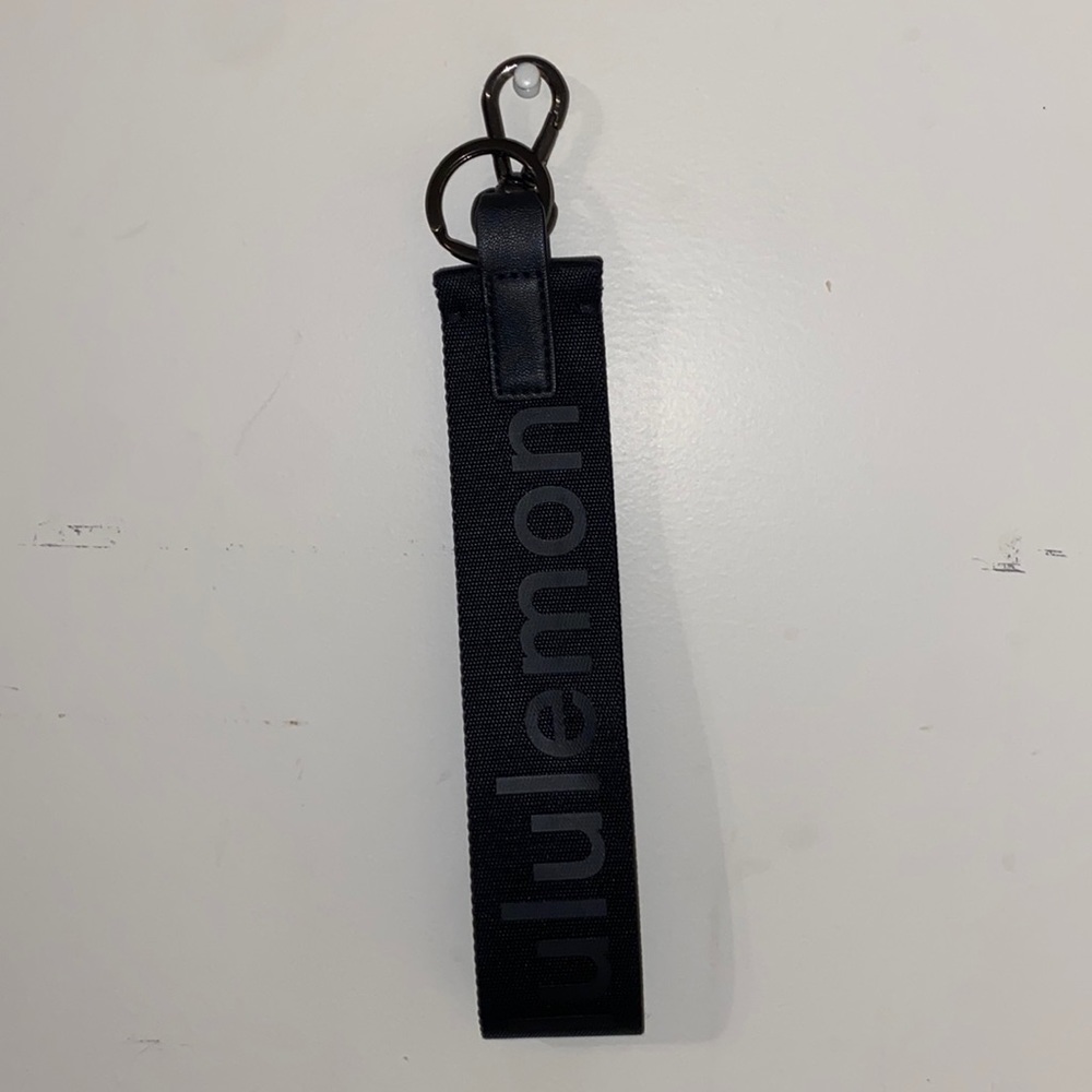 Lululemon Never Lost Keychain